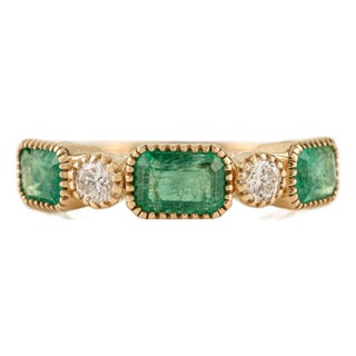 Pinion Bezel Set 2.07 Ct Zambian Emerald Three Stone Diamond Wedding Band Size 5 For Sale