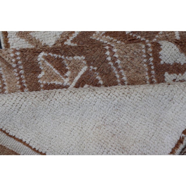 Vintage Turkish Tulu Runner With Ivory Field and Soft Brown Diamond Motifs For Sale - Image 10 of 11