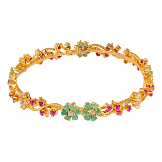 Victorian Floral Emerald & Ruby Gemstone Bangle Bracelet For Sale