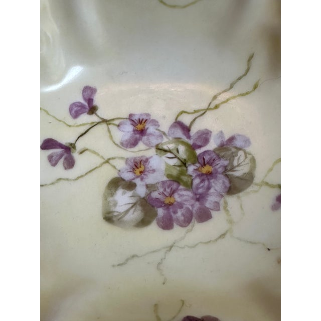 Antique 1900s Limoges France Handprinted Floral Scalloped Edges Gold Trim Serving Dish 7" For Sale - Image 10 of 16
