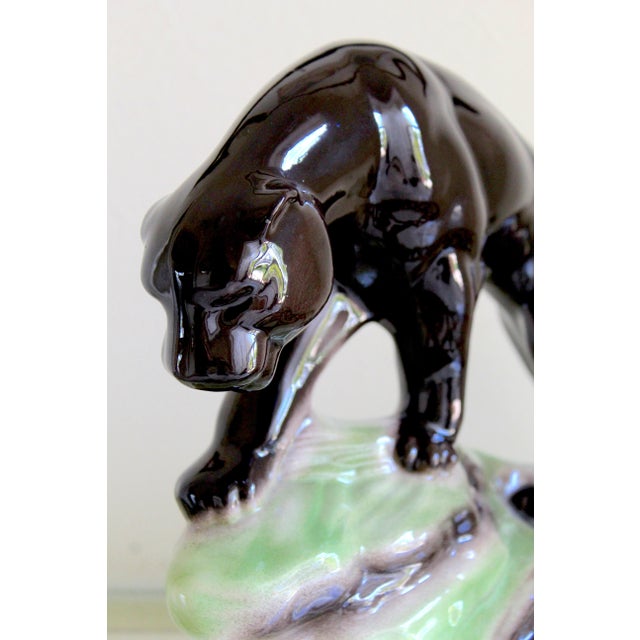 1950s Mid-Century Modern Black Panther Ceramic Sculpture – Glossy Art Pottery Jaguar on Rock Base For Sale In Naples, FL - Image 6 of 10