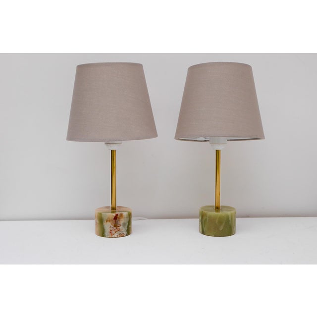 Mid-Century Modern Italian Onyx and Brass Table Lamps, Set of 2 For Sale - Image 11 of 13