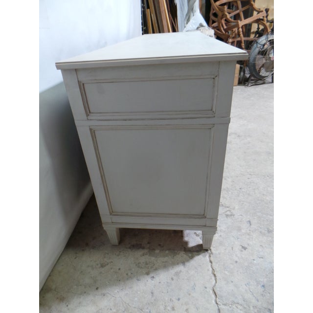 1960s Gustavian Style 9 Drawer Dresser For Sale - Image 5 of 10
