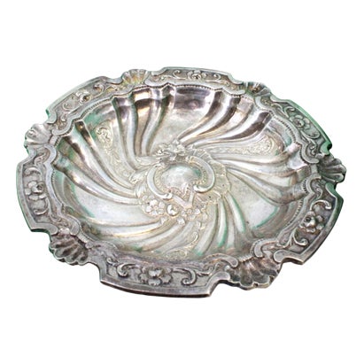 Silver Catchall with Reliefs, Shell Applications and Monogram Card For Sale