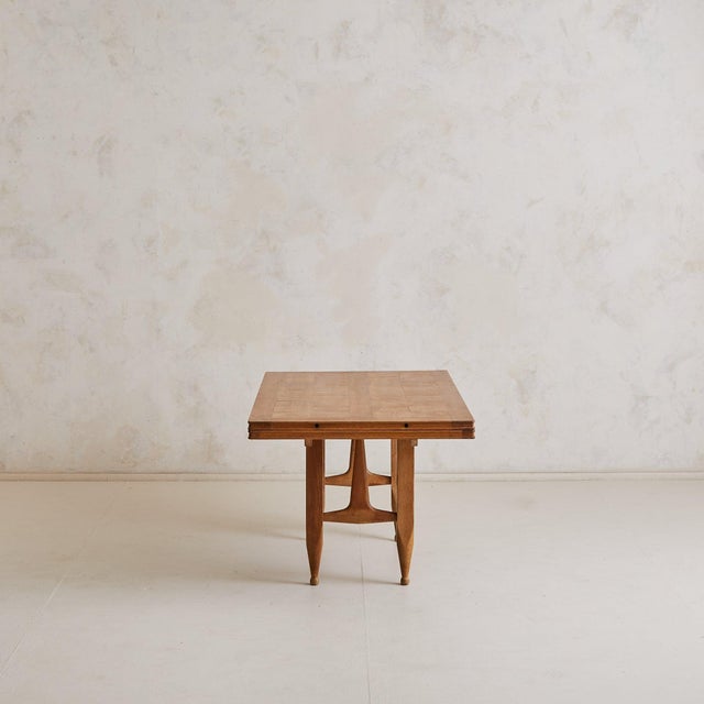 Brown French Extendable Oak Dining Table Attributed to Guillerme Et Chambron, 1960s For Sale - Image 8 of 11