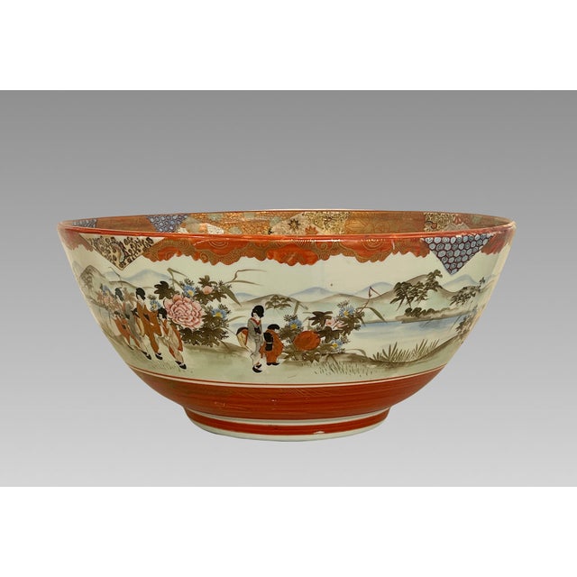 Wood Exhibition Scale Japanese Kutani Porcelain Punch Bowl, Meiji Period, Circa 1880–1900 (Watano) For Sale - Image 7 of 17