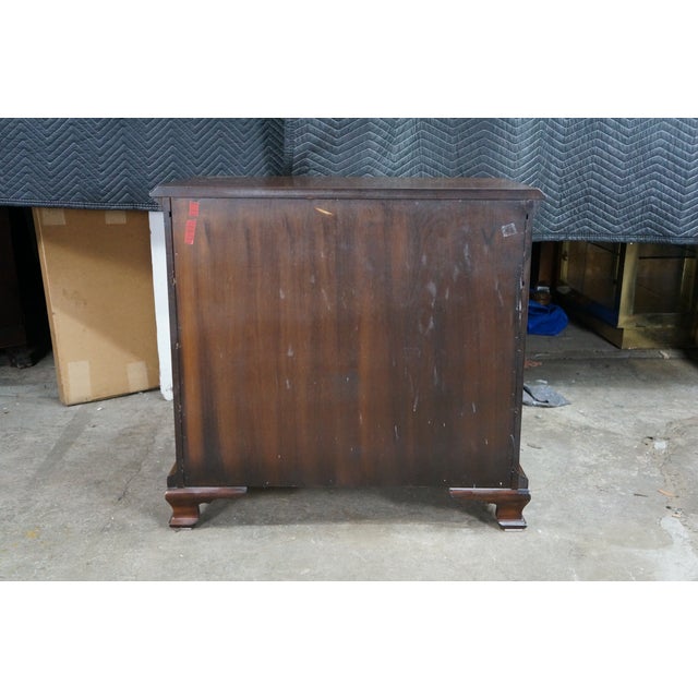 1970s Harden Georgian Chippendale Style Cherry Goddard Block Front Chest of Drawers For Sale - Image 15 of 18