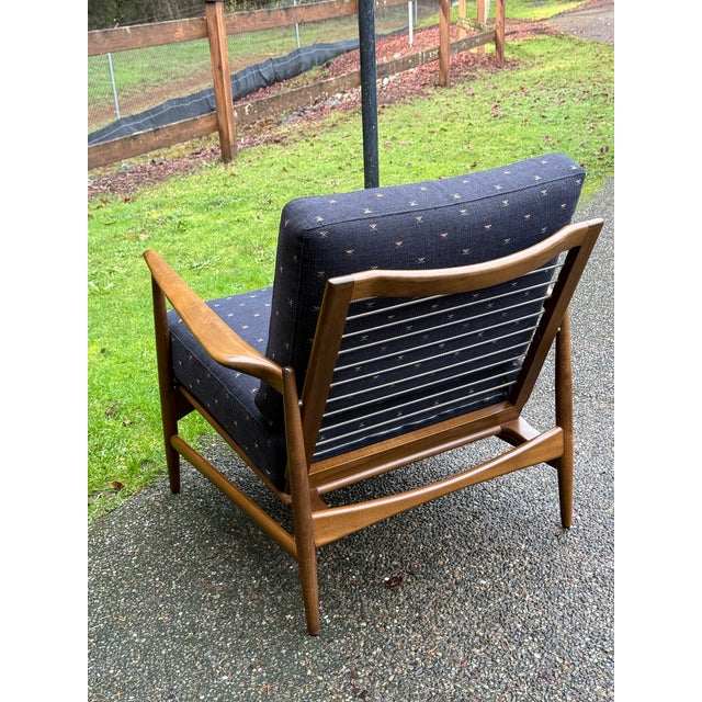 1960s Kofod Larsen for Selig Mid Century Walnut Lounge Chair For Sale In Seattle - Image 6 of 12