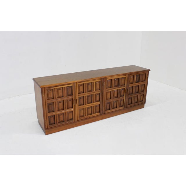 Vintage Brutalist Sideboard in Walnut, 1970s For Sale - Image 4 of 10