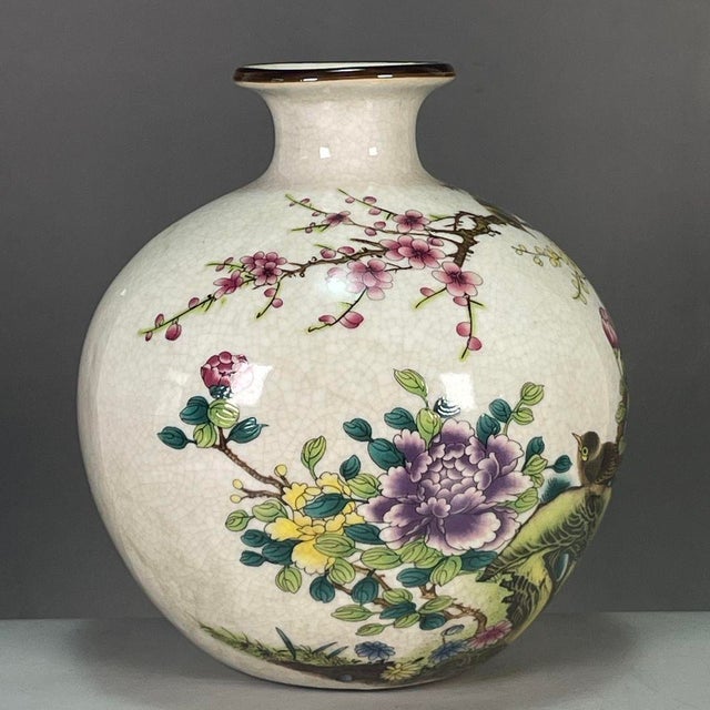 White Chinese Ge-Type Crackle Glaze Famille Rose Vase With Bird & Flower Motif For Sale - Image 8 of 8