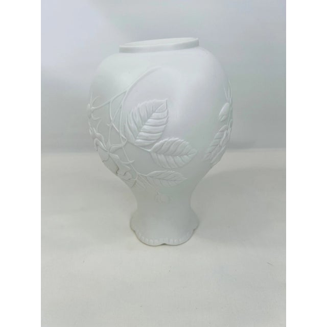 Vintage Kaiser West Germany White Porcelain Rose Vase For Sale - Image 6 of 7