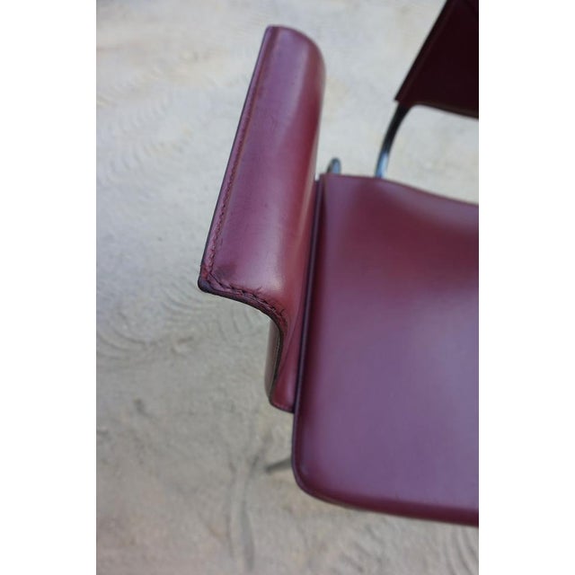 Armchairs in Bordeaux Red Leather by Ross Littell for Matteo Grassi, Steel, Italy, 1980s, Set of 2 For Sale - Image 16 of 18