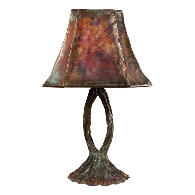Brutalist Sculptural Table Lamp in Patinated Copper, 1980s For Sale