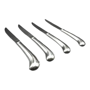 1970s Retroneu Jamestown Stainless Steel Serrated Edge Steak Knives- Set of 4