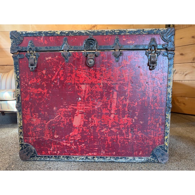 American Early 20th Century Pendleton Trunk For Sale - Image 3 of 9