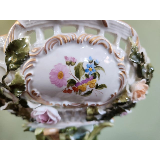 Late 19th Century Antique Late 19th Century Thuringian Pedestal Fruit Bowl, Reticulated With Raised Flowers For Sale - Image 5 of 13