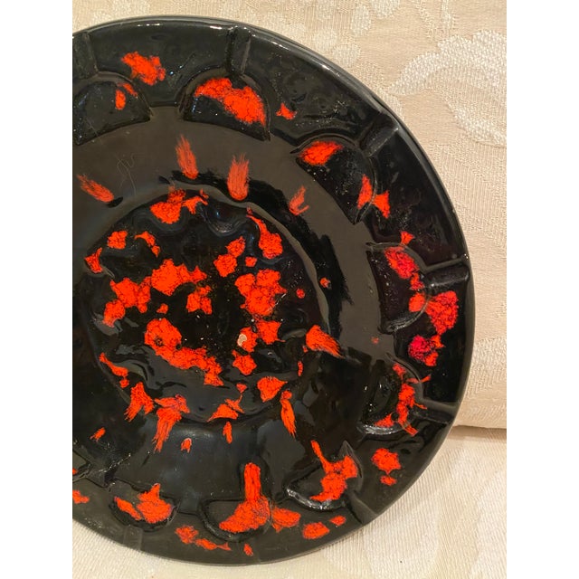 Mid-Century Sunburst Splatter Hand Made Ceramic Bowl Ashtray For Sale - Image 4 of 8