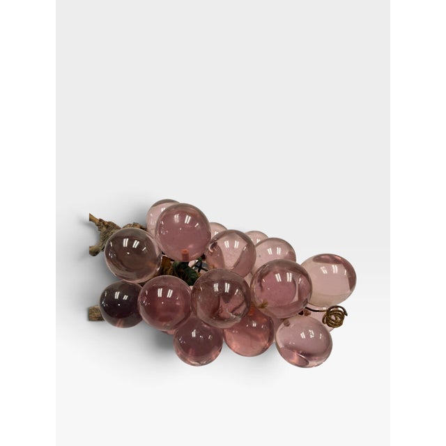Vintage 1960s Mid-Century Modern Amethyst Lucite Grape Cluster on Driftwood For Sale In West Palm - Image 6 of 6
