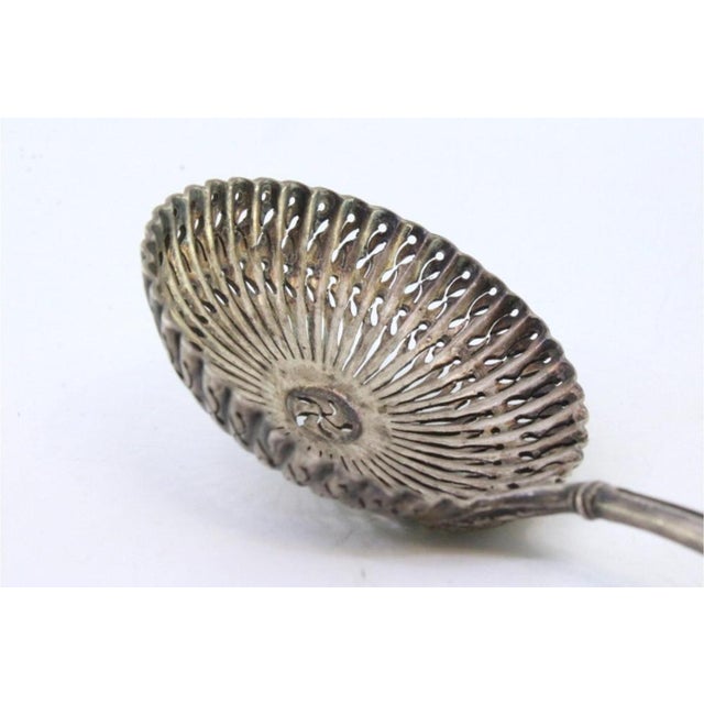 Shell-Shaped Silver Sprinkling Spoon with Handle Reliefs For Sale - Image 3 of 9