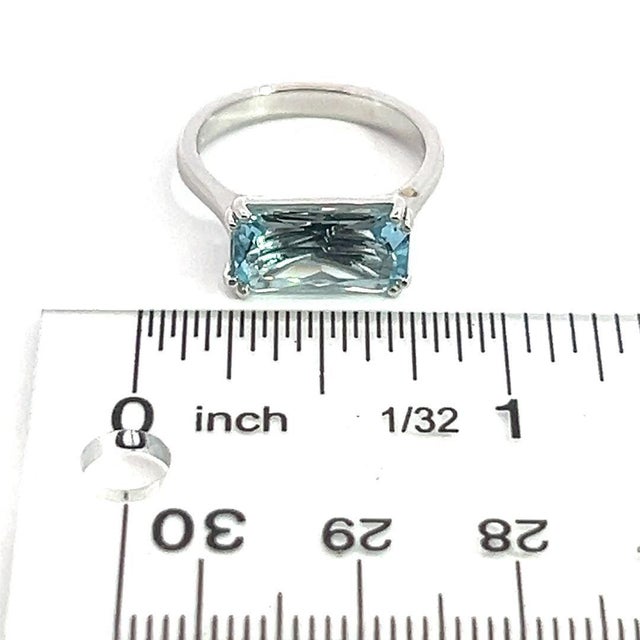 1990s 1990s Natural Solitaire Aquamarine Ring Size 6.5 14k W Gold 2.71 Cts Certified For Sale - Image 5 of 6