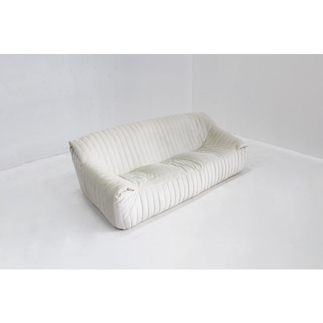 Vintage Cinna Sandra Three-Seater Sofa in Beige Velvet from Ligne Roset, 1970s For Sale - Image 10 of 14
