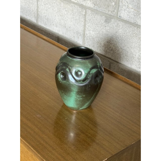 Mid-Century Modern Harald Östergren Vase for Upsala-Ekeby, Sweden, 1930s For Sale - Image 3 of 7