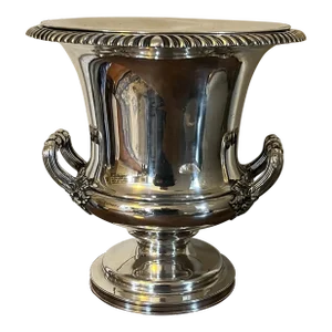 Exceptional Antique 19th Century English Sheffield Silver on Copper Campagna Urn Champagne Ice Bucket With Armorial Crest
