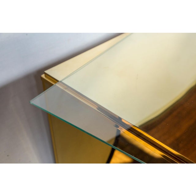 Mid 20th Century Pair of Large Brass Cube Side Tables For Sale In New York - Image 6 of 13