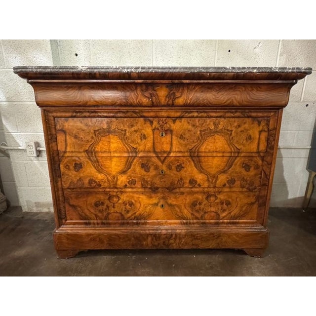 19th Century 19th Century French Louis Philippe Walnut Commode With Marble Top For Sale - Image 5 of 5
