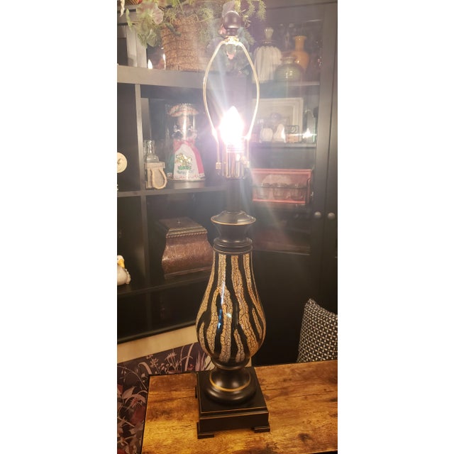 Black 1990s Distressed Marble Finish Look Lamp With Bronze Pedestal Base For Sale - Image 8 of 9