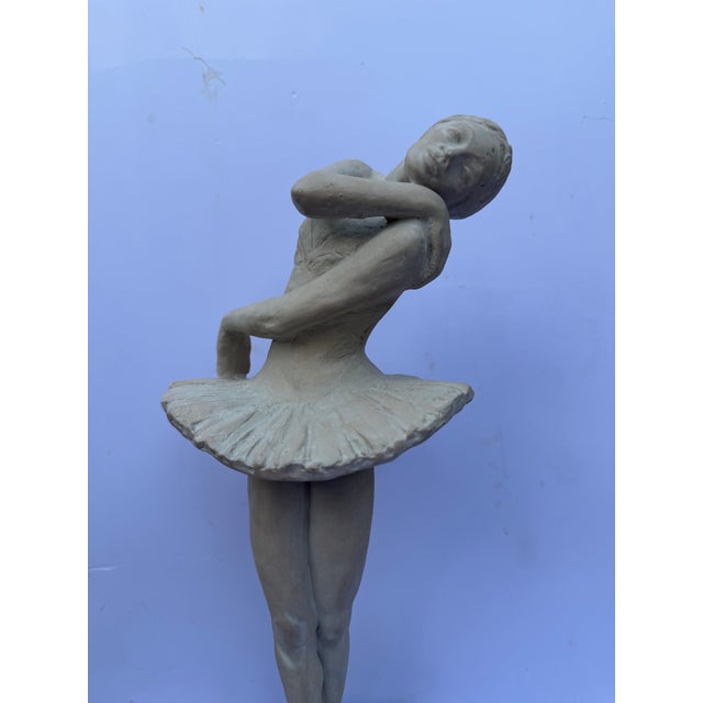 Austin Productions Vintage 1985 Austin Productions "On Point" Ballerina Sculpture by Klara Sever For Sale - Image 4 of 12
