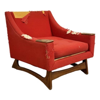 Mid Century Modern Kroehler Walnut Lounge Chair For Sale