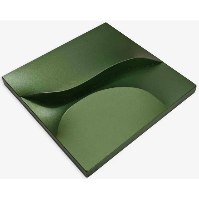 Brou - Green is a contemporary artwork realized by Giuseppe Amodio in 2010s. Acrylic on Curved Canvas. Hand signed and...