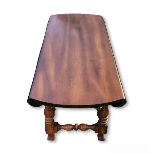 French Provincial 1970s Vintage Drop Leaf Wooden Coffee Table For Sale - Image 3 of 7