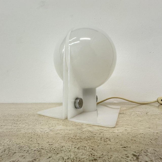 Vintage Sirio Table Lamp by Sergio Brazzoli for Guzzini, 1970s For Sale - Image 11 of 15