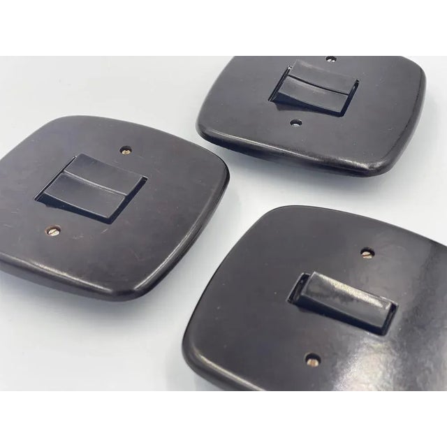 1940s Bakelite Light Switches, 1940s , Set of 3 For Sale - Image 5 of 7