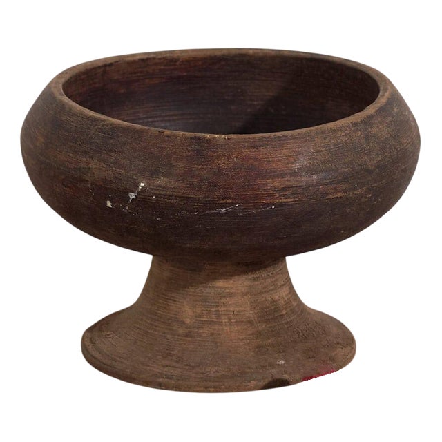 Primitive Style Bowl in Wood For Sale