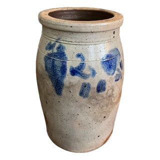Antique 2 Gallon Salt-Glazed Stoneware Crock With Cobalt Decoration, Attributed to David Parr, c.1860–1875 For Sale