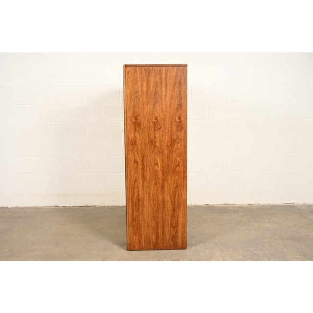 Thomasville Mid-Century Modern Campaign Walnut Gentleman's Chest, Circa 1970s For Sale - Image 13 of 15