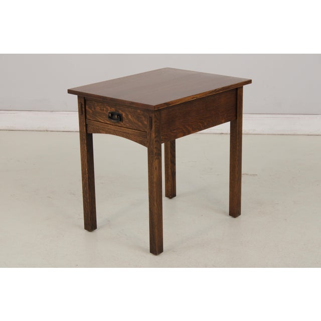 Stickley Pair Stickley Arts & Crafts Mission Oak Lamp Tables For Sale - Image 4 of 17