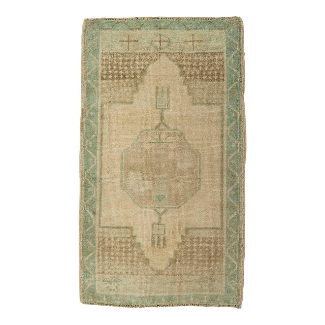 Turkish Mini Rug Oriental Hand Knotted Vintage Rug 1'7" x 2'9" #21077 For Sale