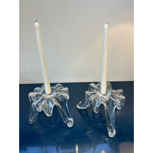 Mid-Century Modern Pair of Early 21st Century Clear Blenko Glass Candlesticks in Icy Tripod Style For Sale - Image 3 of 11
