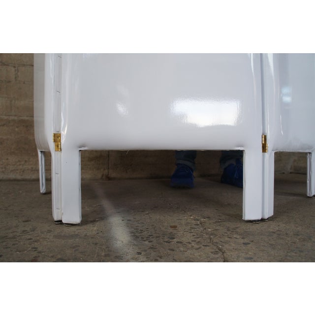 Susan Curtis Mid Century Modern White Patent Leather Folding Screen Room Divider For Sale - Image 9 of 9