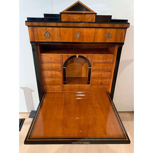 Black Secretary in Cherry Veneer, South Germany, 1820s For Sale - Image 8 of 18