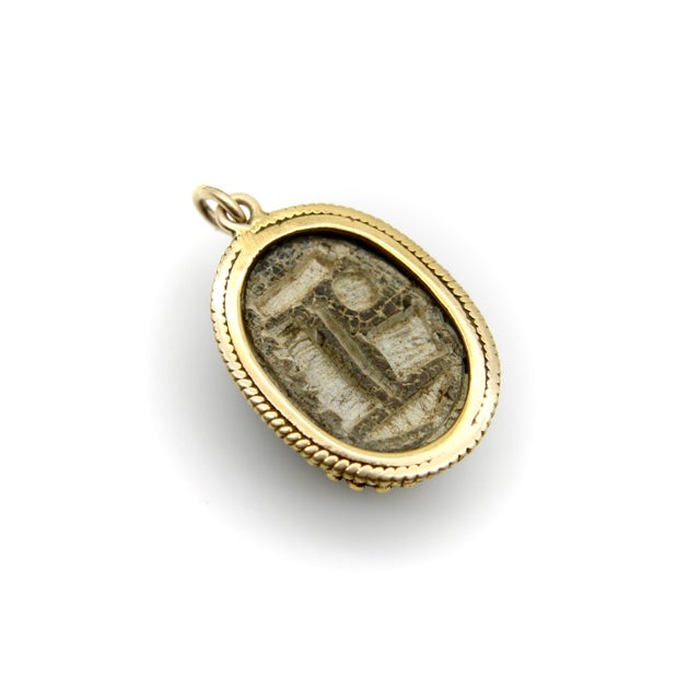 Metal 1920s 14k Gold Egyptian Revival Scarab Faience Pendant With Decorative Border For Sale - Image 7 of 9