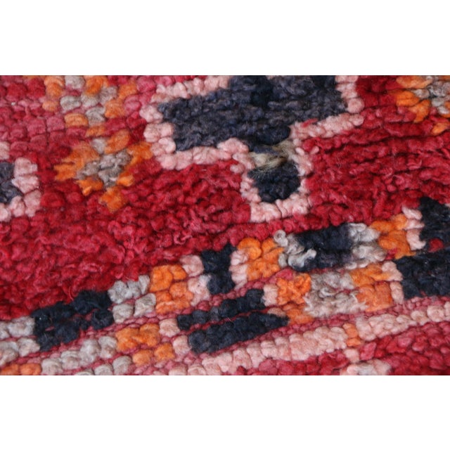 1970s Moroccan Rug - 5'5" X 10'5" Ft For Sale - Image 4 of 5