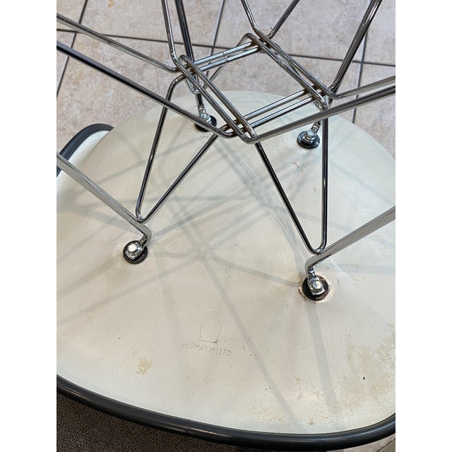 Off-White Vinyl Chair by Charles and Ray Eames for Herman Miller, 1950s For Sale - Image 12 of 15