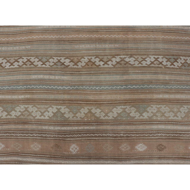 Vintage Turkish Flat-Weave Striped Kilim in Taupe, Cream, and Light Brown For Sale In Atlanta - Image 6 of 11