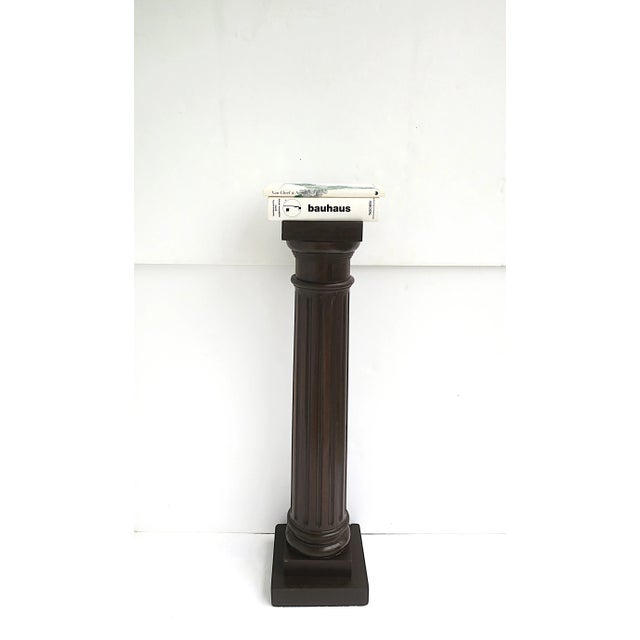 Column Pedestal in the Neoclassical Style For Sale - Image 4 of 12