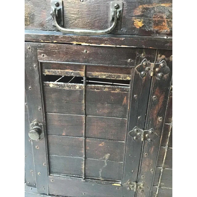 Turn of the Century Dog Crate For Sale - Image 10 of 13